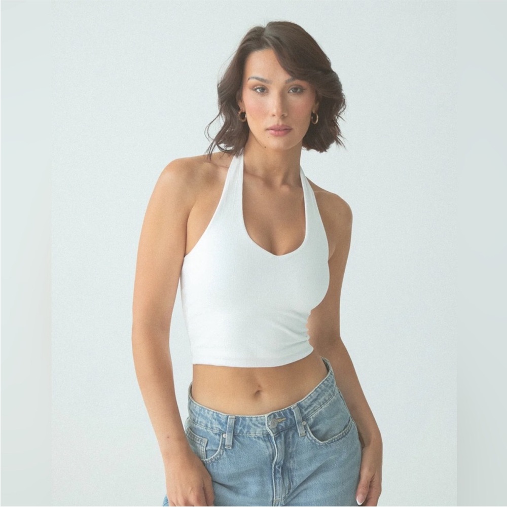 Klassy Network white halter brami